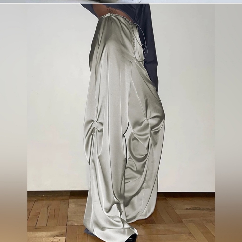 Heather Grey Silver Wide Satin Pant With Adjustable Cinch Ties - Picture 4 of 8